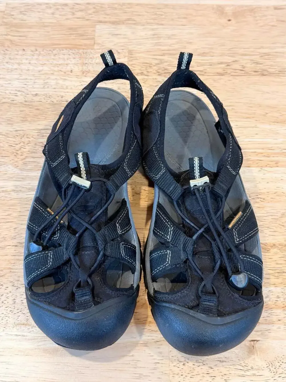 Keen Newport H2 Waterproof Water Shoes/Sandals Black Size Size 10